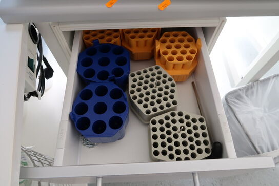 Centrifuge EPPENDORF 5910 Ri med div. Tilbehør