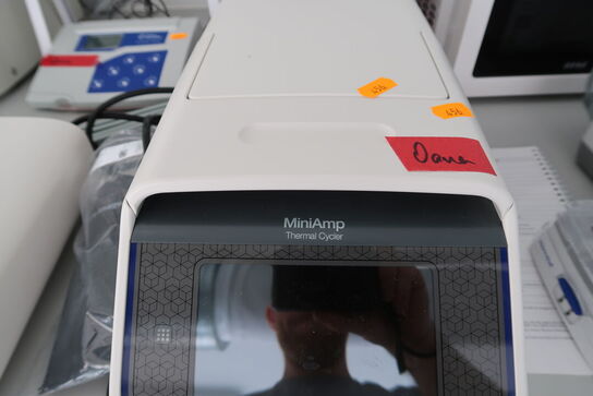 MiniAmp Thermal Cycler APPLIED BIOSYSTEMS 