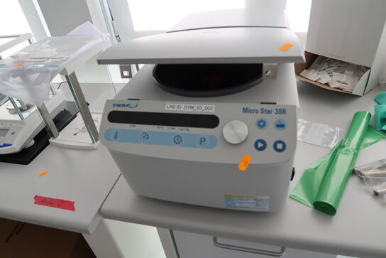 Microcentrifuge VWR Micro Star 30R