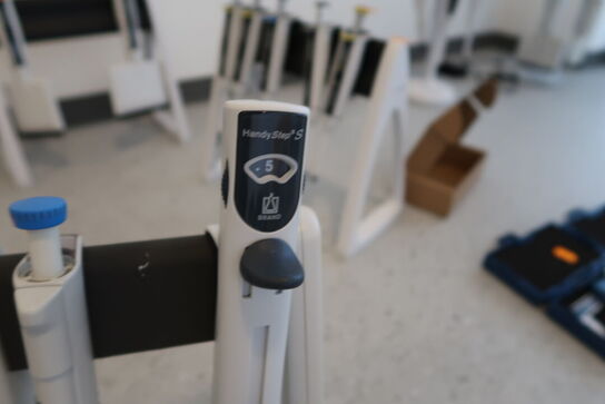 Stativ med 2 stk. pipetter 