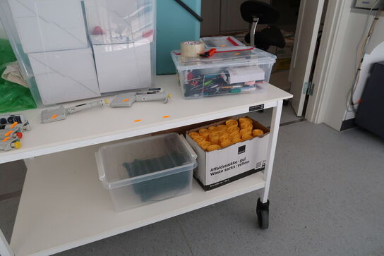 Opbevaringsbord uden indhold