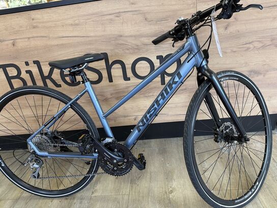 ¨Fri bikeshop - cykler, gear og tilbehør ¨