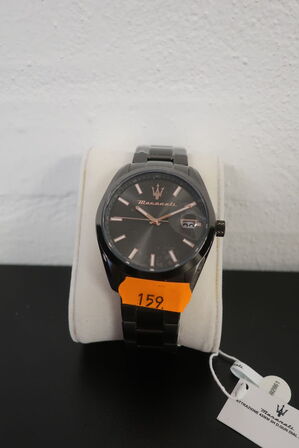 Herreur MASERATI Attrazione 43 mm. 