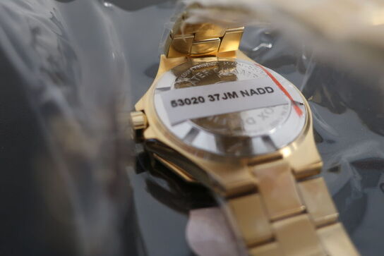 Dameur EDOX Delfin 38 mm. 