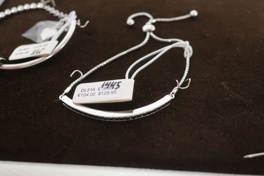 Diverse smykker HOT DIAMONDS