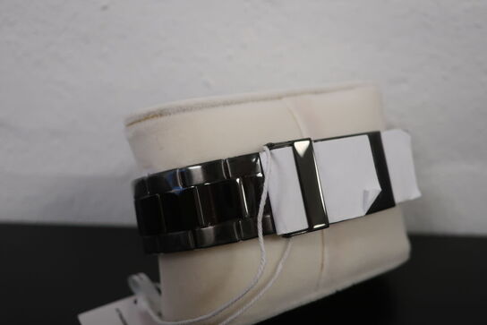 Herreur MASERATI Attrazione 43 mm. 