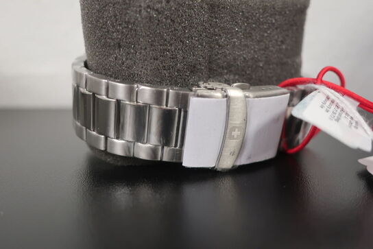 Herreur SWISS MILITARY Navalus Chrono 43 mm.  