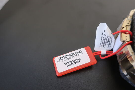 Herreur SWISS MILITARY Golden Beech 42 mm.