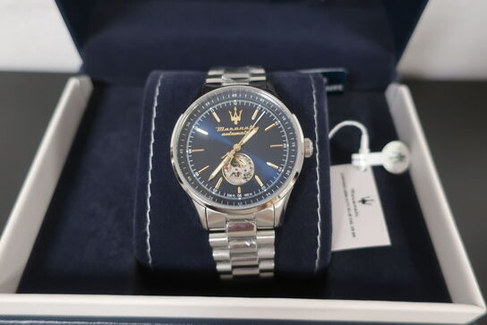 Herreur MASERATI Sorpasso 42 mm. 