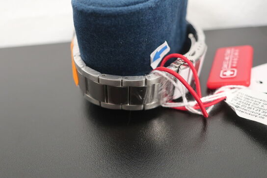 Dameur SWISS MILITARY Manta 38 mm. 