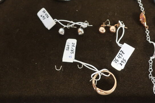 Diverse smykker HOT DIAMONDS