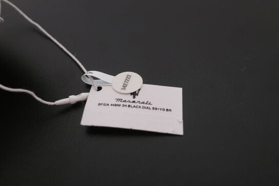 Herreur MASERATI Sfida 44 mm. 