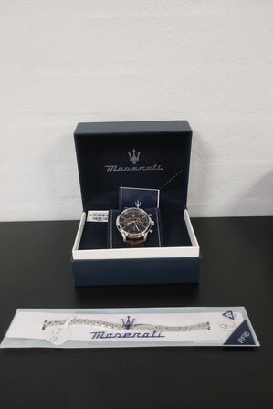 Herreur samt armbånd MASERATI Epoca 42 mm. 
