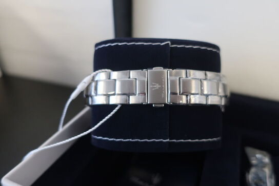 Herreur samt armbånd MASERATI Successo 44 mm. 