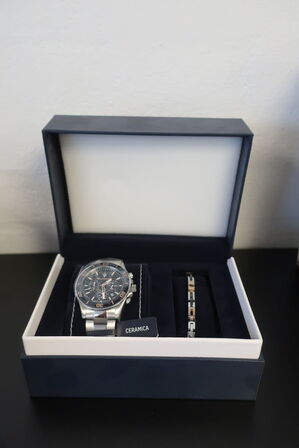 Herreur samt armbånd MASERATI Competizione 43 mm. 