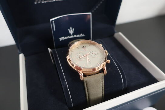 Herreur samt halskæde MASERATI Epoca 42 mm.