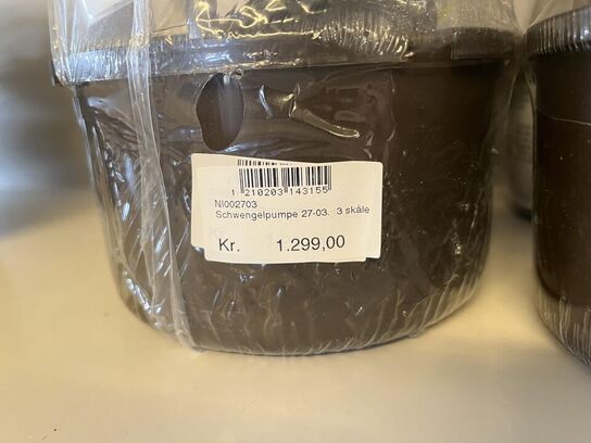 Pumpe med tre skåle