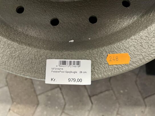 Springvands spejlkugle