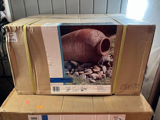 Parti springvand og figurer