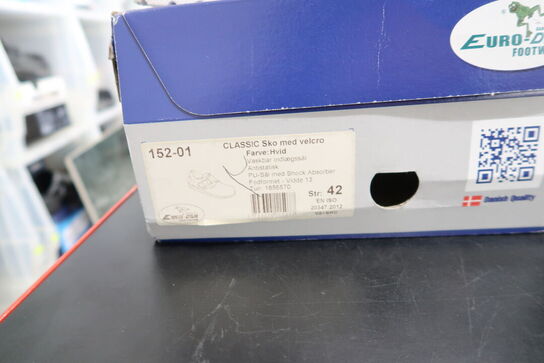 2 Par Sikkerhedssko Str. 42 EURO DAN FOOTWEAR Model: CLASSIC 152-01, FLEX 451-01