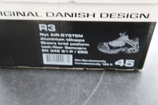 Sikkerhedssko Str. 45 HKSDK Model: R3 