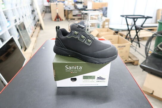 Sikkerhedssko Str. 39 SANITA Model: PRENIT S1P