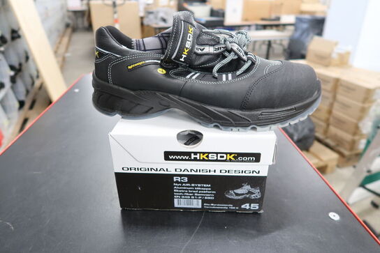 Sikkerhedssko Str. 45 HKSDK Model: R3 
