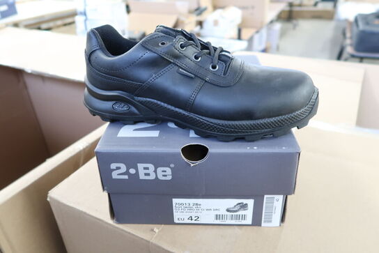 Sikkerhedssko Str. 42 2BE  Model: 70013
