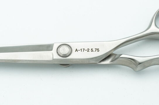 Frisørsaks PS-NIELSEN A-17-2 5.75