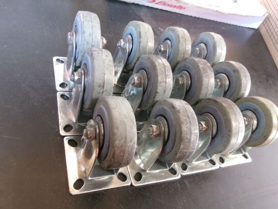 12 stk. møbelhjul Ø5 cm, platform  5 x 5 cm