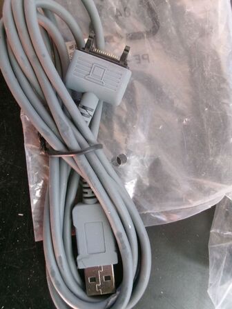 Diverse netværkskabler m.m.