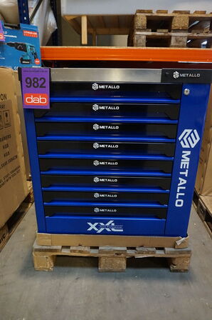 Metallo Værktøjsvogn XXL med værktøj og 8 skuffer og sideskab 