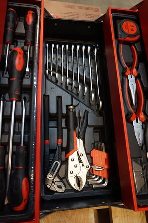 Værktøjskasse BSN Tools RS-GCX-TS085 85 dele 