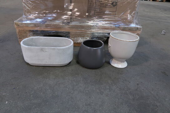 Diverse brugskunst - Læs Beskrivelse