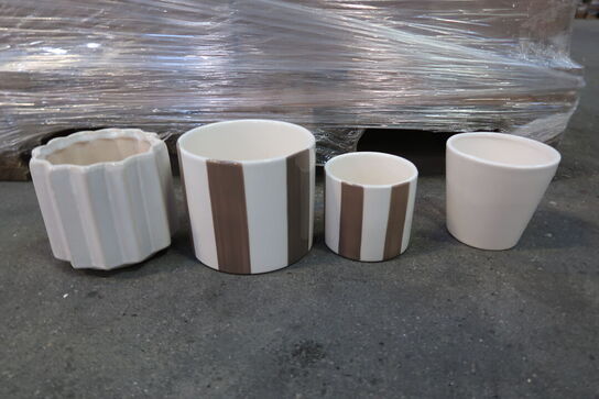 Diverse brugskunst - Læs Beskrivelse