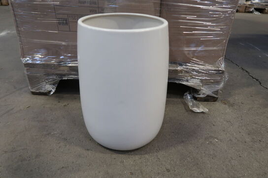 60 stk. 914/35 Vase hvid Ø 25 H 35 cm - Varenummer: 517459