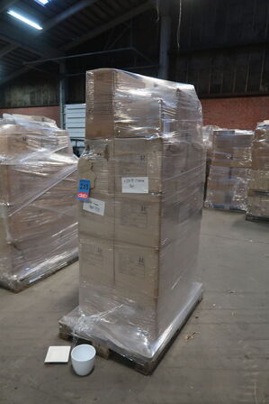 Palle med stort parti brugskunst