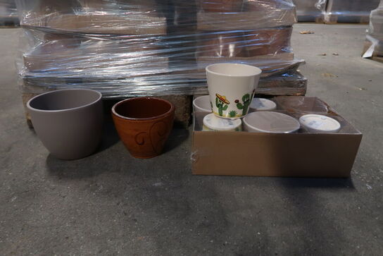 Diverse brugskunst - Læs Beskrivelse