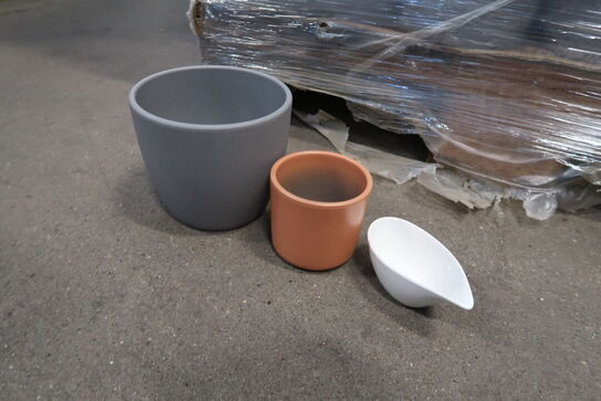 Diverse brugskunst - Læs Beskrivelse