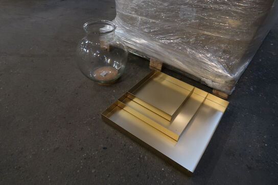 Diverse brugskunst - Læs Beskrivelse