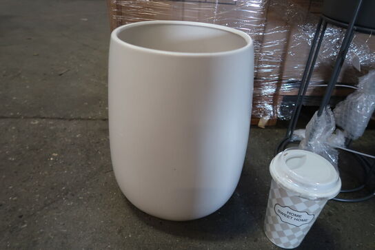 Diverse brugskunst - Læs Beskrivelse