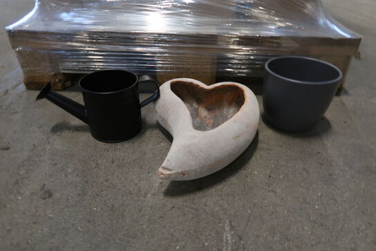 Diverse brugskunst - Læs Beskrivelse