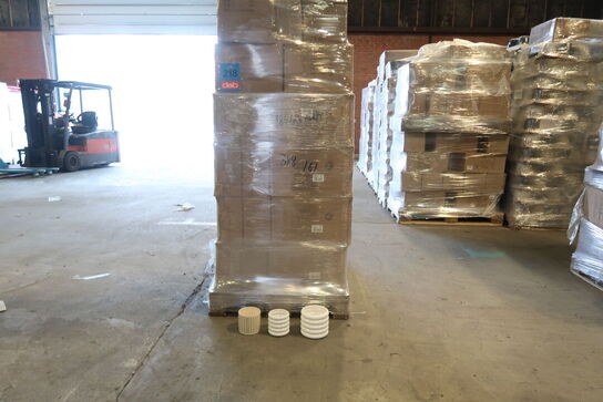 Palle med stort parti krukker