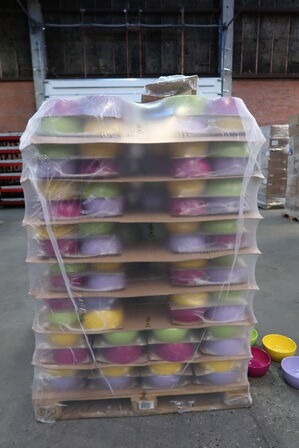 192 stk. 910/22 Skål Anka gul, vårgrøn, pastelviolet, pink blank Ø 22 H 9 cm