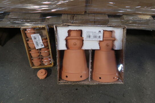 Palle med stort parti Terrakotta figurer