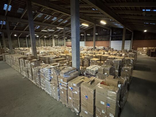 Ophør tysk brugskunst-grossist - OVER 400 PALLER