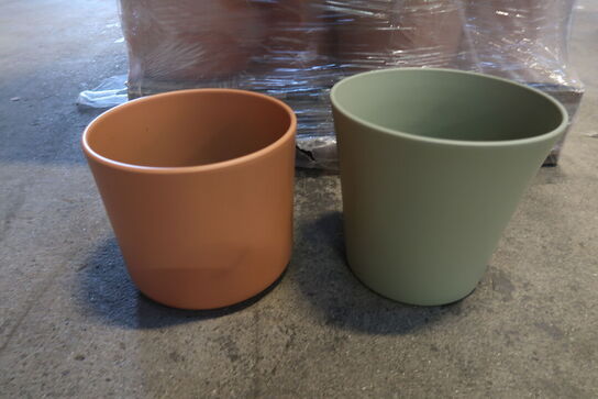 Diverse brugskunst - Læs Beskrivelse