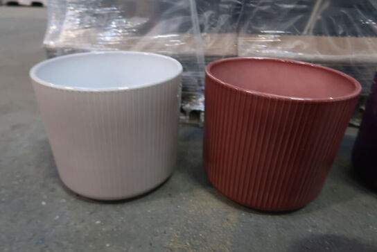 Diverse brugskunst - Læs Beskrivelse