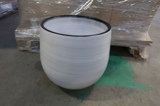 84 stk. 2076/26 Potte Samuel cremehvid Ø 26 H 24 cm - Varenummer: 523008