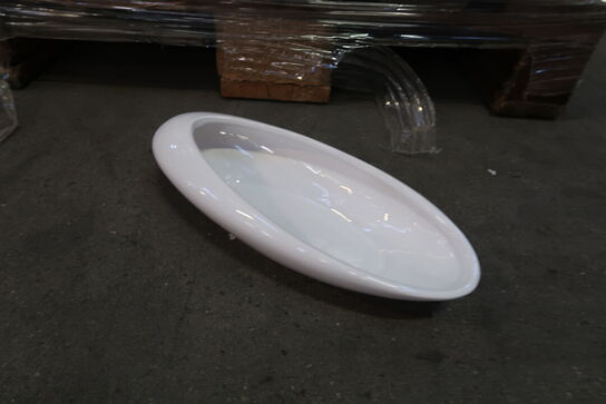384 stk. 447/30 Oval skål hvid Ø 30x12 H 6,5 cm - Varenummer: 515526